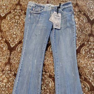 NWT Converse Women's